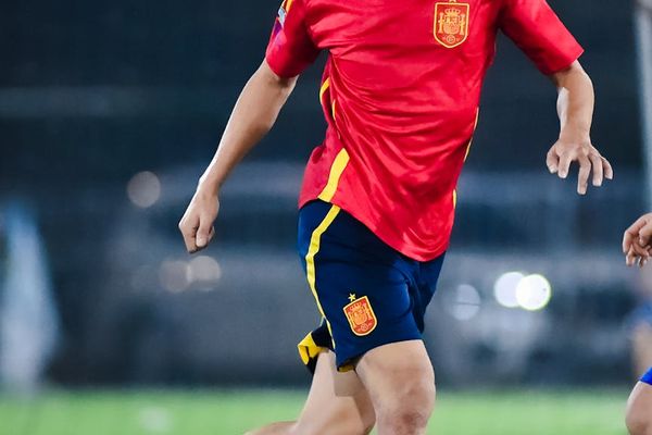 Man in motion during a dynamic exercise.